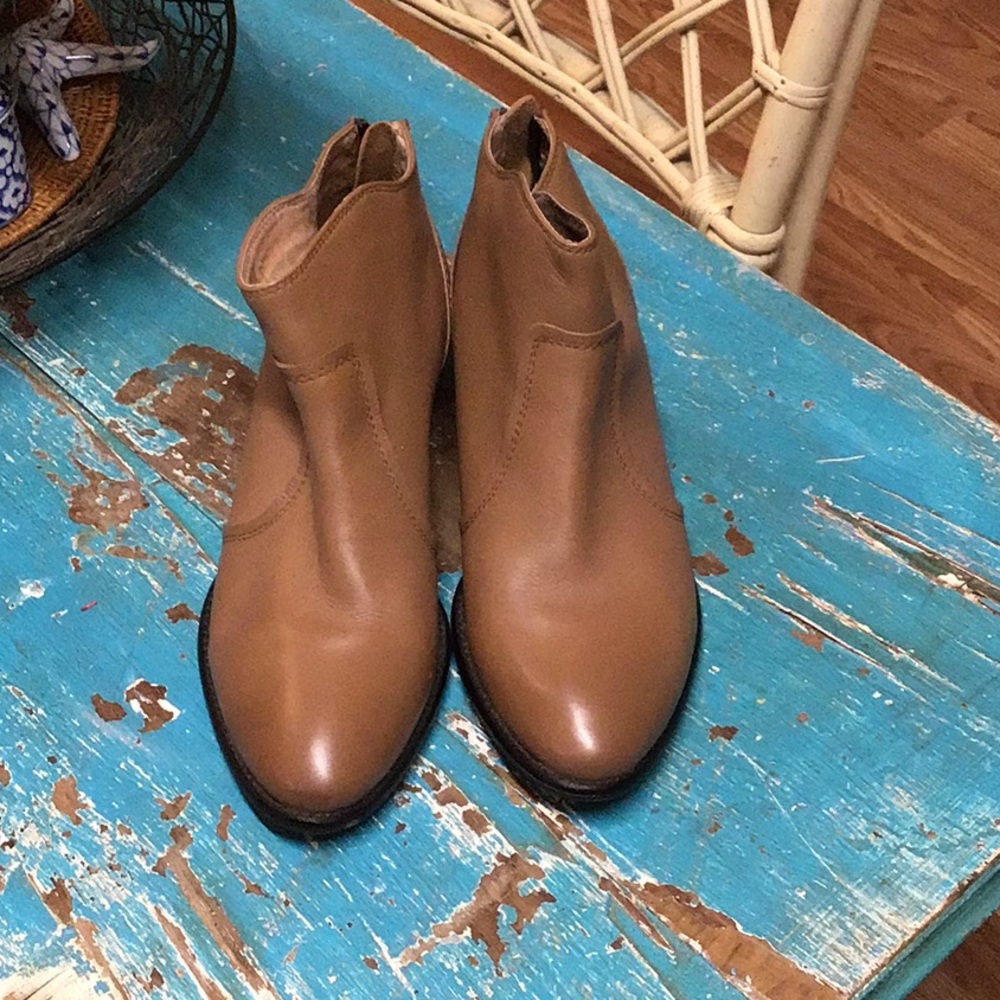 Seychelles Booties new in box